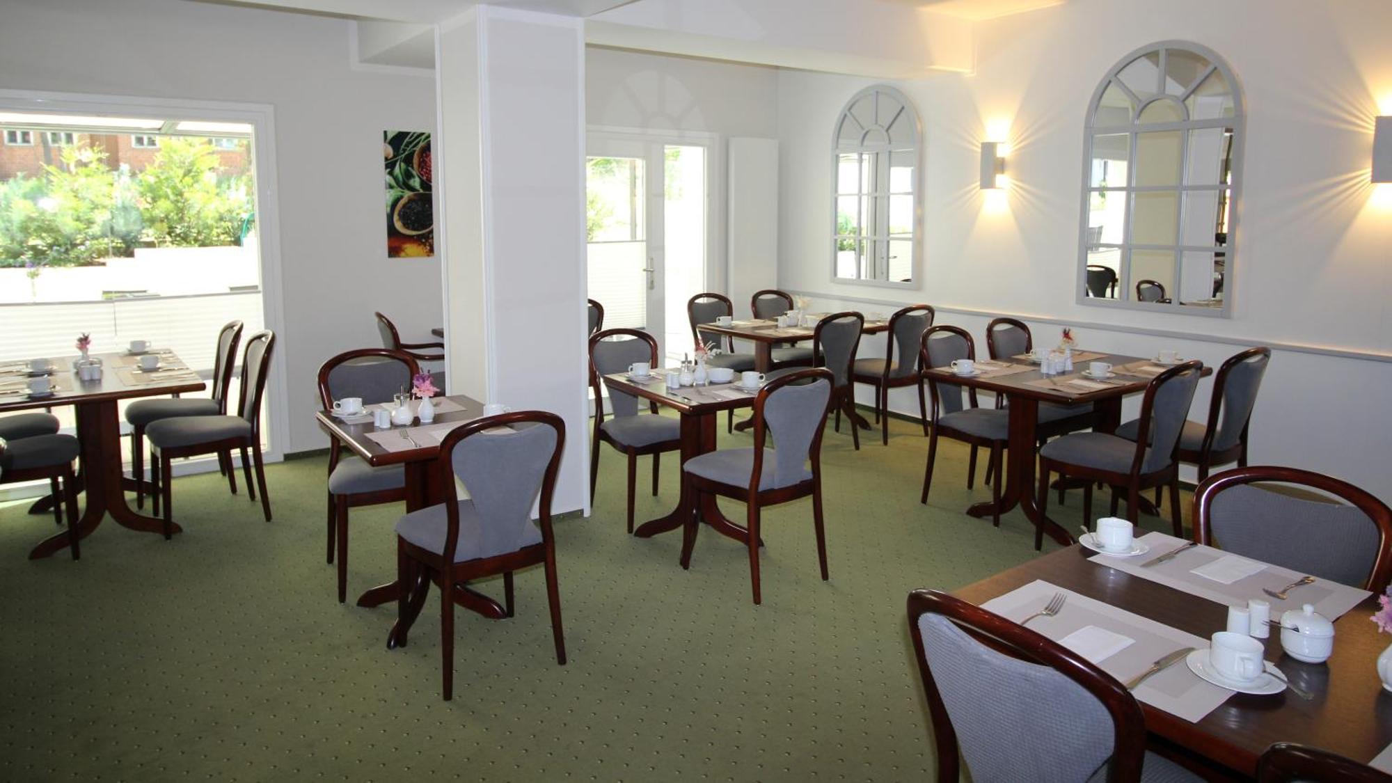 Hotel Reke Plau am See Exterior photo